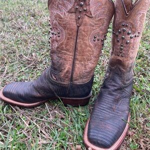 Lucchese cowgirl lizard boots women’s 9 b western riding square toe stud studded
